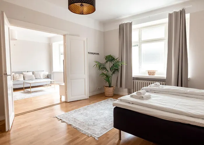 Apartment Poista 2ndhomes 117 M2 Bright Top Floor 3 Bedroom With Sauna In Center Helsinki