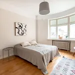 公寓 Poista 2ndhomes 117 M2 Bright Top Floor 3 Bedroom With Sauna In Center 赫尔辛基